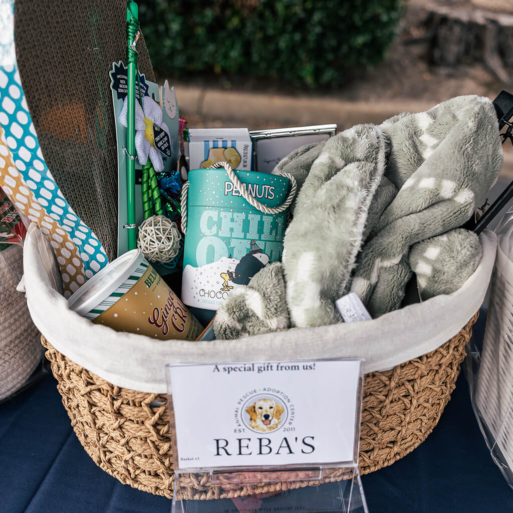 Gift baskets were raffled off at the event. This cat themed basket was offered by Reba's.